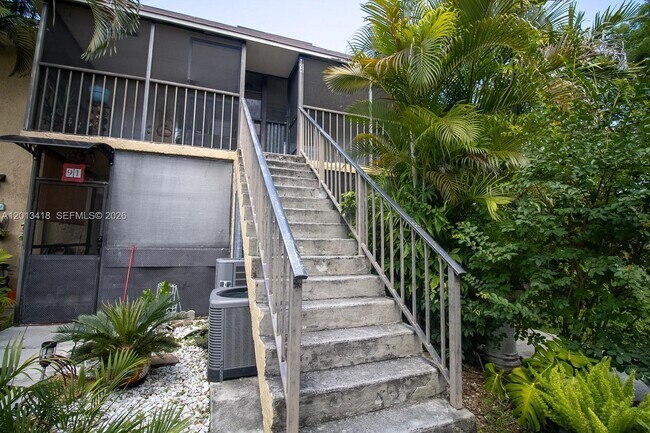Photo - 15629 SW 73rd St Unit 9-4