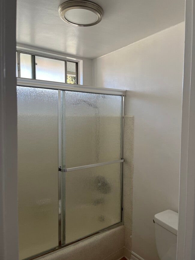 Photo - Downey West Garden Apartments