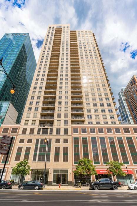 Photo - 1111 S Wabash Ave