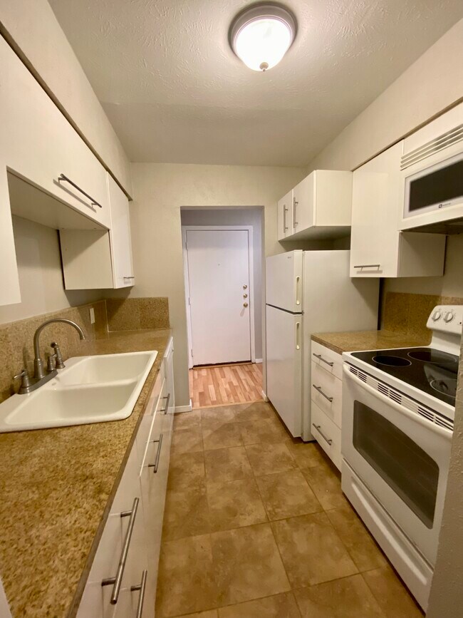 Photo - 4314 Travis St Unit 108