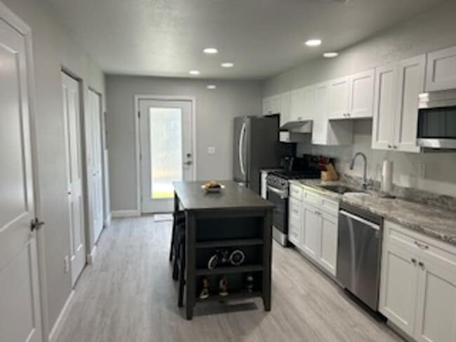 Photo - 2 bedroom / 2.5 bath new construction available now!