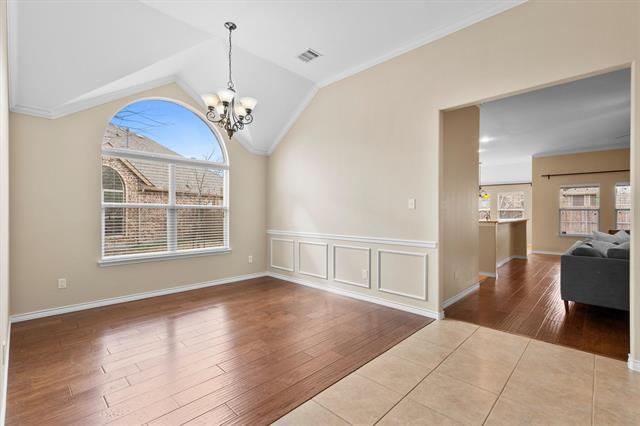 Photo - 1504 Pillar Bluff Way