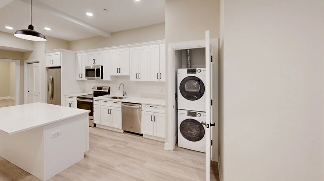 Photo - 222 Tremont St Unit #1