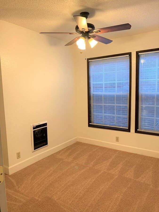 Photo - Harborview Apartments