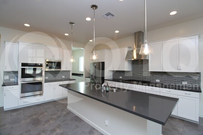 Photo - 1222 E La Mirada Dr