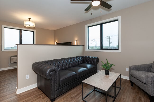Isaac Executive Suites