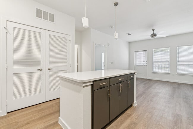 Photo - Vistas at Thousand Oaks