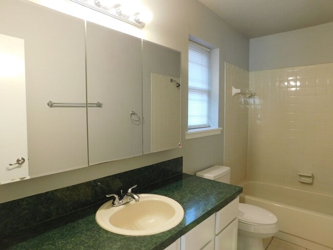 3 bedrooms, 2 baths Van Buren AR - 3 bedrooms, 2 baths Van Buren AR