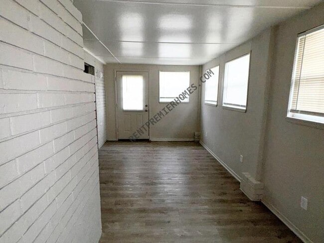 Photo - 2228 S Whitbourne Pl