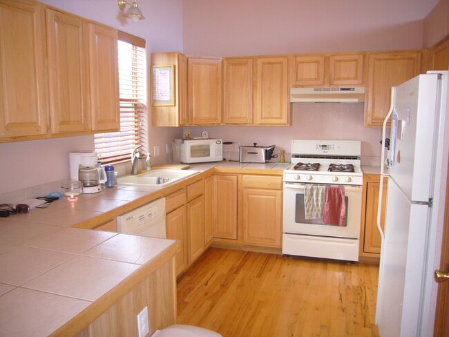 Photo - Beautiful Bailey 3 Bedroom, 2 Bath Home