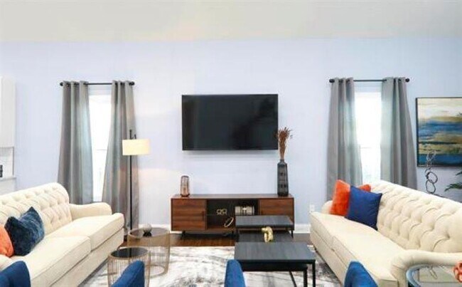 Photo - 1673 Fairway Dr