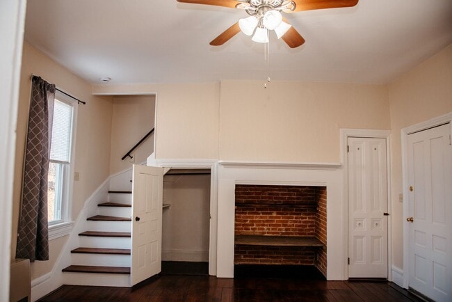 Photo - 253 E Main St Unit B