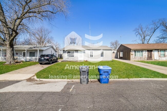 Photo - 1609 Koch St