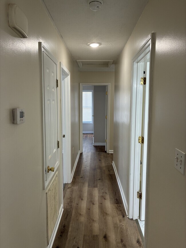 Photo - 6186 W Grenada St