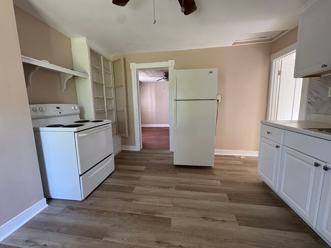 Photo - 28 Durant Terrace Unit 60 Lake St, Floor 2