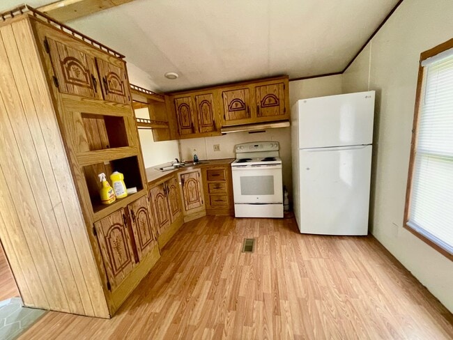 Photo - 2 Bed 1 Bath- Aliquippa PA