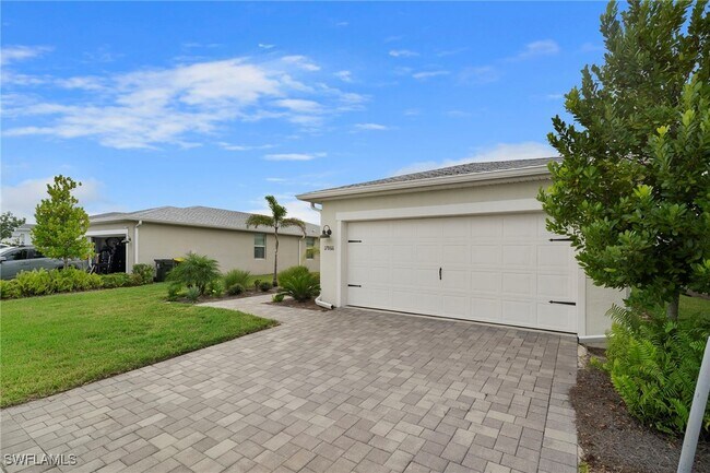 Photo - 17866 Saddle Rd