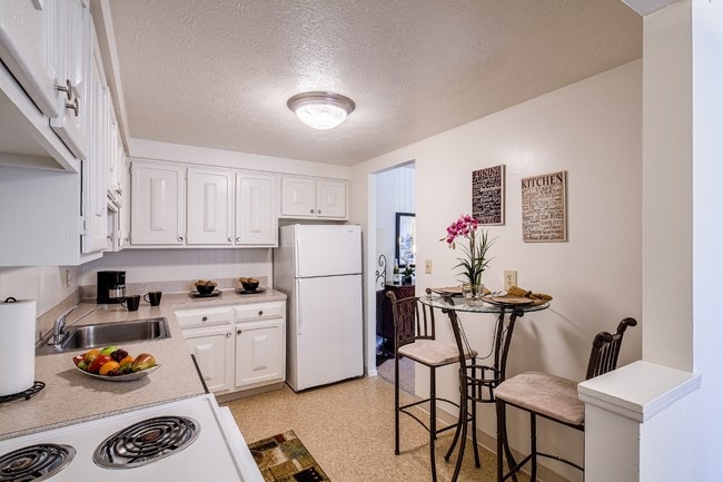 Normandy Towers Apartments
