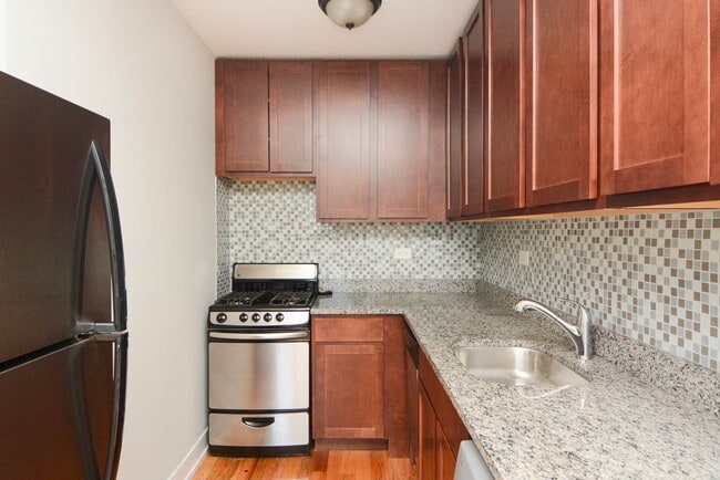 Photo - 555 W Arlington Unidad 906