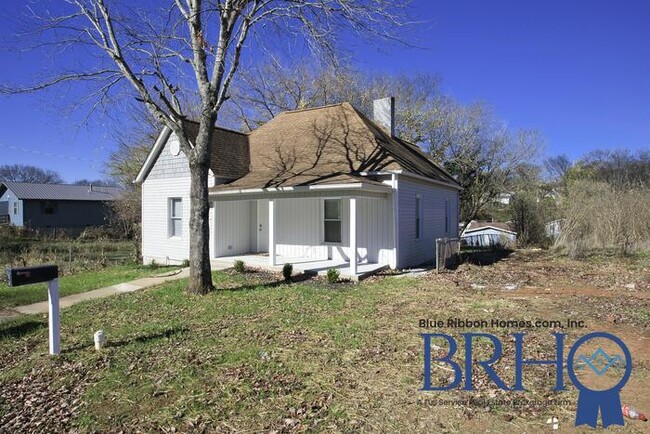 Photo - 1311 W Baxter Ave