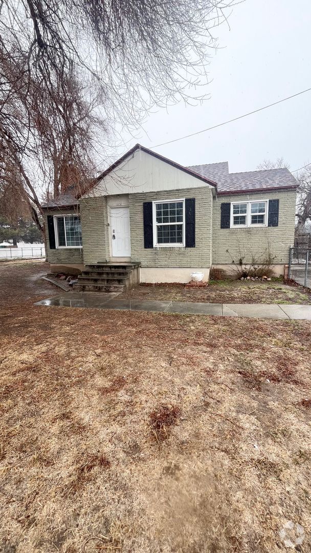 Building Photo - 4 Bedroom/2 Bathroom Home in West Jordan