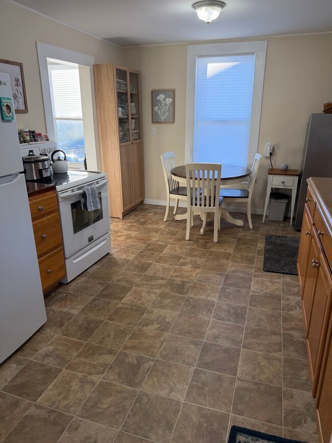 Photo - 74 Hopson Ave Unit 1