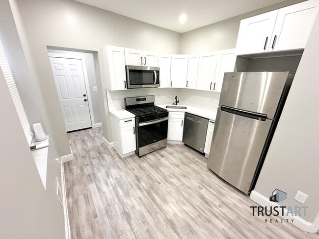 3 Bedroom house near Parkland in Philadelp... - 3 Bedroom house near Parkland in Philadelp...