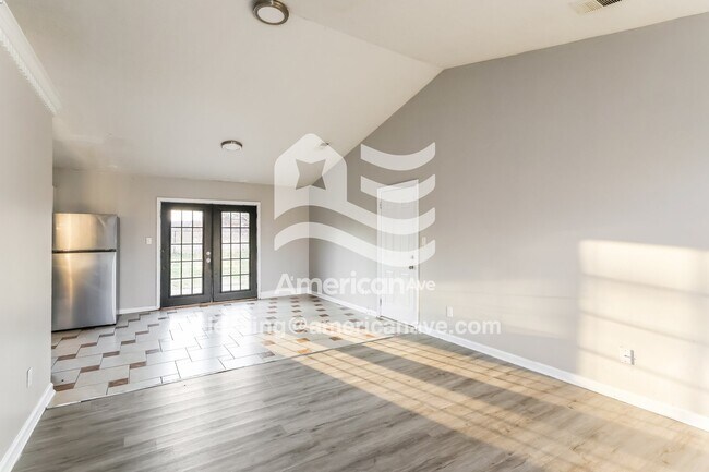 Photo - 4613 Beechbrook Rd