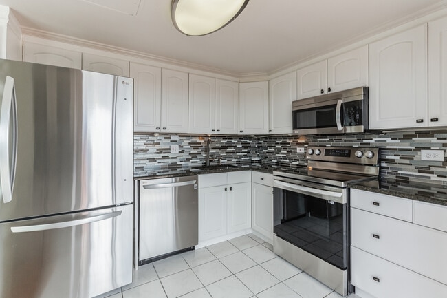 Photo - 130 N Pearl St Unit 703