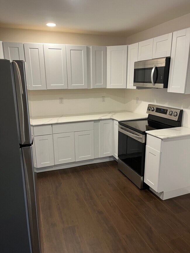 1737 W 6th St Unit 1737 W 6th st