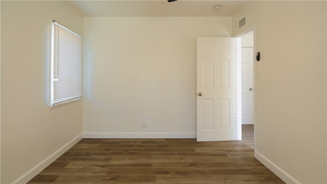 Photo - 1624 E Cedar St