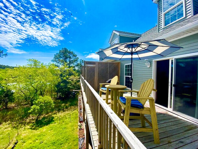 Photo - 462 Wind Mill Point Rd Unit Northside Retreat