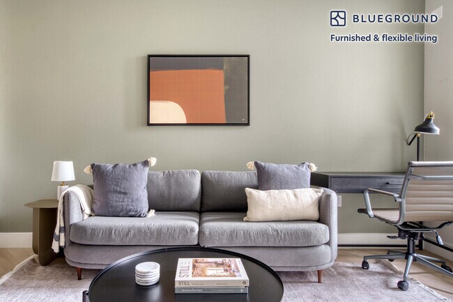 Photo - 555 E Evelyn Ave Unidad FL2-ID1183