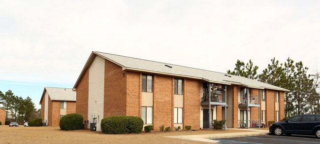 Building Photo - Modern Comfort & Convenience at Westfield Gardens Lexington - 353F Unit 353 Commy Dr APT F