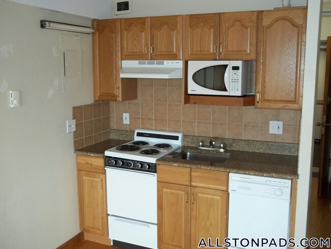 Photo - 1110 Commonwealth Ave Apartment Unit 517