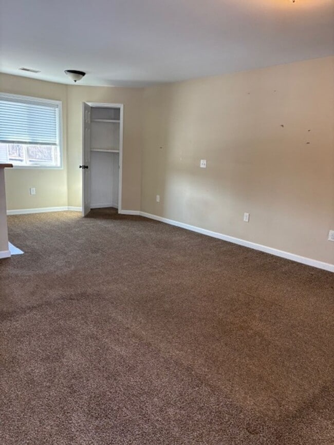 Photo - NEWER RANCH STYLE 2 BEDROOM DUPLEX HOMES FOR LEASE! HEAT and WATER INCLUDED!