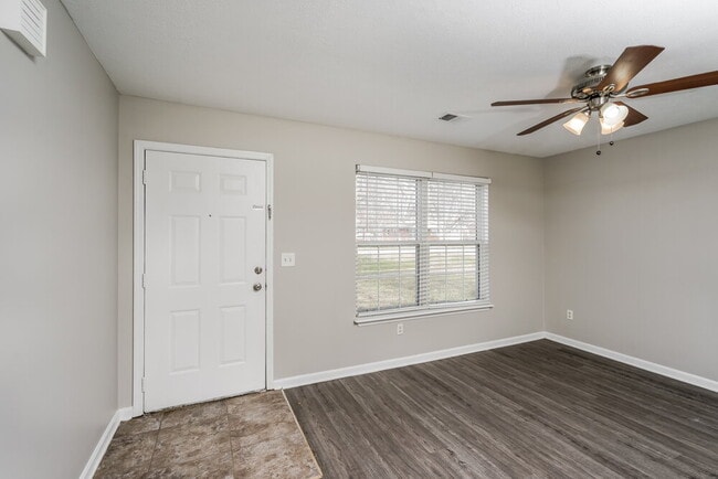 Photo - 6304 Price Ln Rd