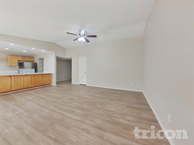 Photo - 13601 N 41st St