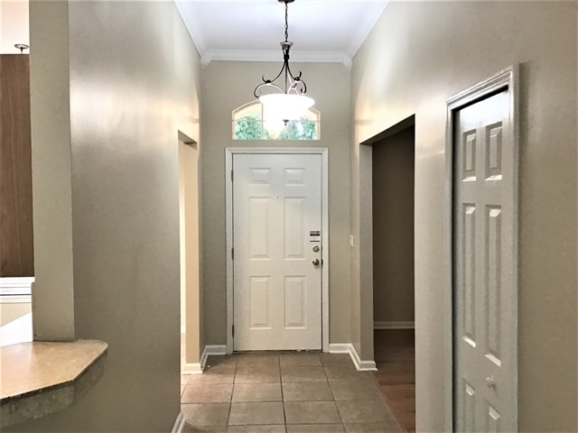 Photo - 1725 Dartmoor Ln