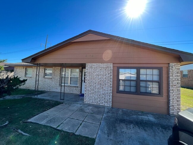 Building Photo - 6954 SW Forest- COMING SOON! Rental