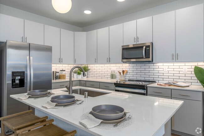 2BR, 2.5BA - 1,351SF - Kitchen and Bar Stools