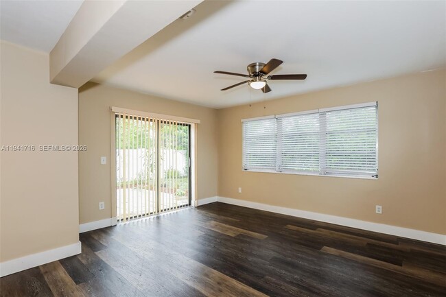 Photo - 231 SW 71st Terrace