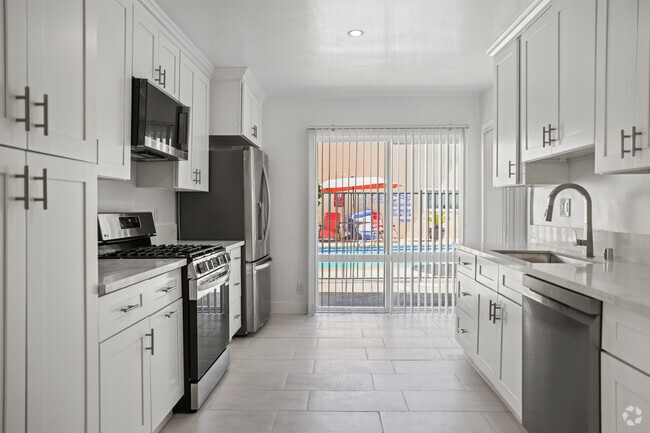 Building Photo - 11680 Chandler Blvd Unit 10 Rental