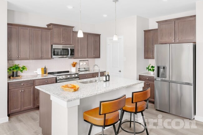 Photo - 8005 Calhoun Vly Dr