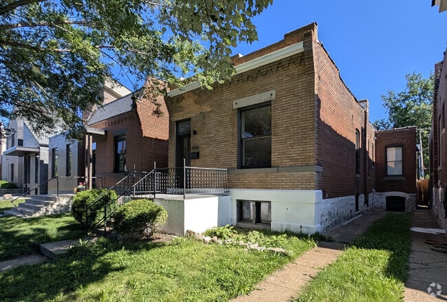 Building Photo - 4111 McRee Ave Rental