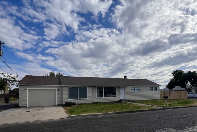 Remodeled Home in Ephrata - Remodeled Home in Ephrata