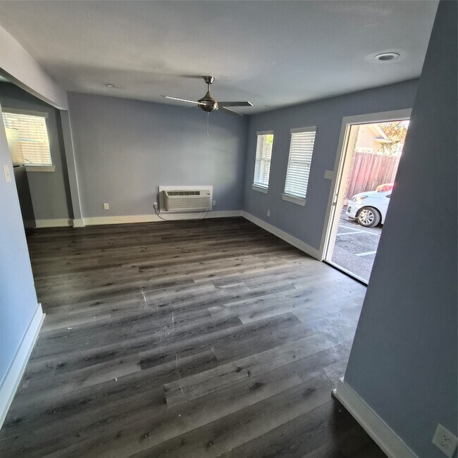 Photo - 1421 Marshall St Unidad 2