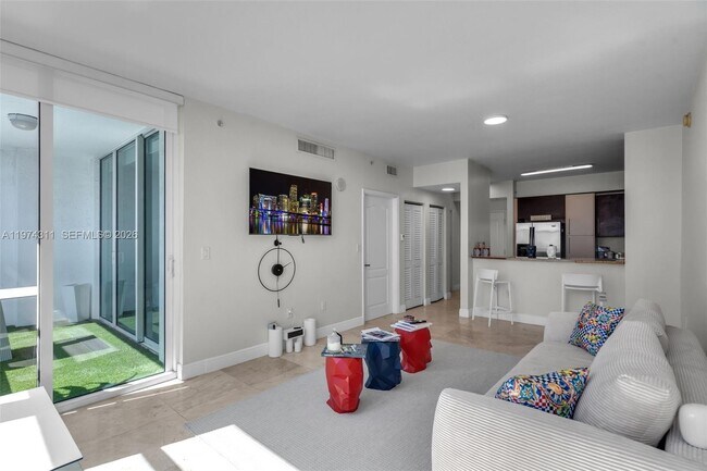 Photo - 500 NE 29th St Unit 1105