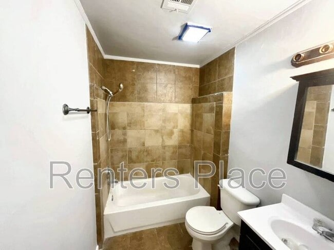 Photo - 1208 S Erie Ave