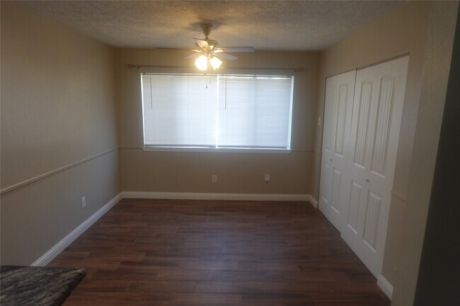 Photo - 3351 Deermoss Dr